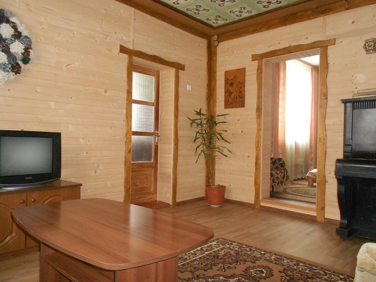 Sadyba Karpatskyi Vedmid Kosiv Luaran gambar
